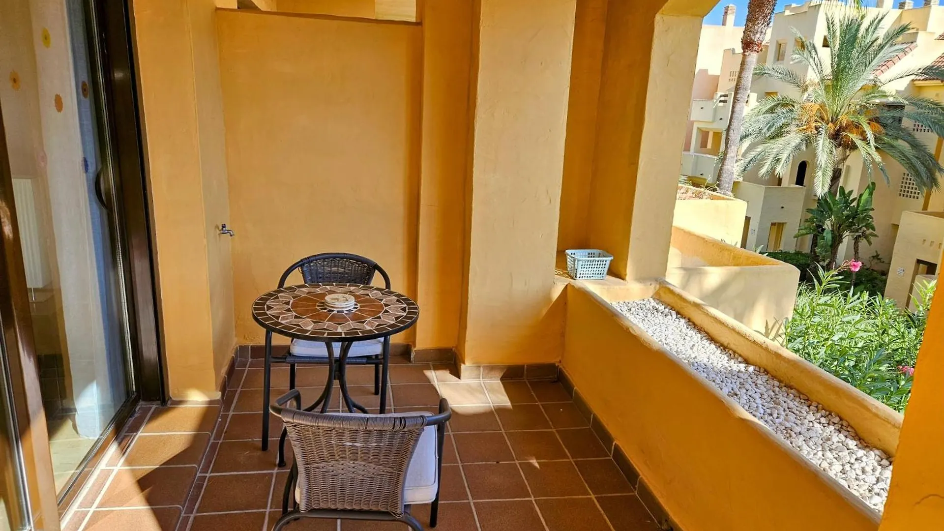 Ground Floor 2 Bed Apartment La Duquesa With 5 Pools And Large Terrace مانيلفا