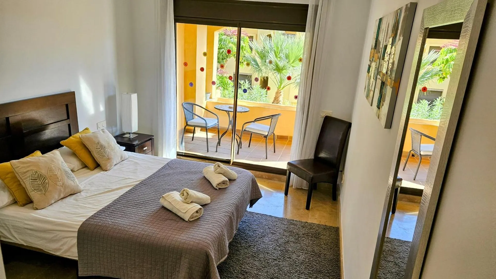 Ground Floor 2 Bed Apartment La Duquesa With 5 Pools And Large Terrace مانيلفا